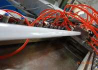 PC PMMA Polycarbonat PVC-Profil-Verdrängungs-Linie T8 für LED-Beleuchtungs-Abdeckung
